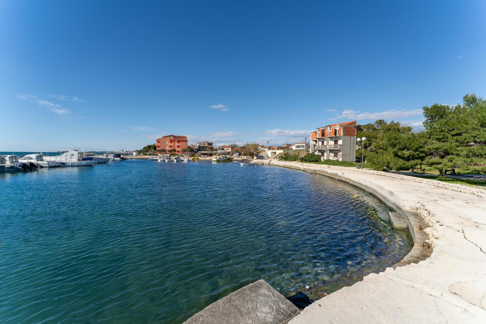 Mobilne Kucice Mery Bibinje Exteriér fotografie