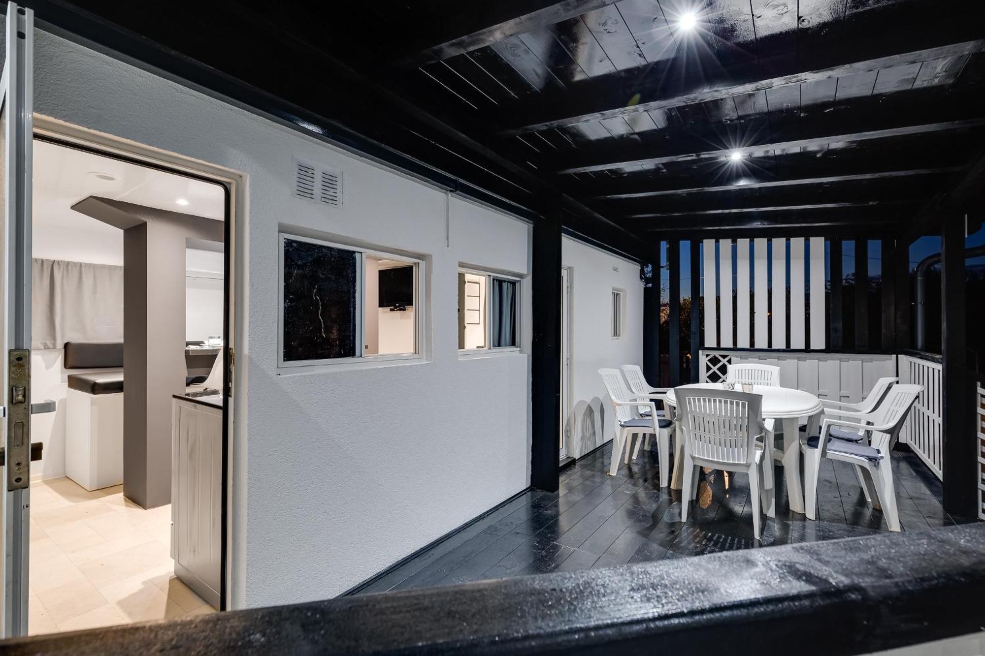 Mobilne Kucice Mery Bibinje Exteriér fotografie
